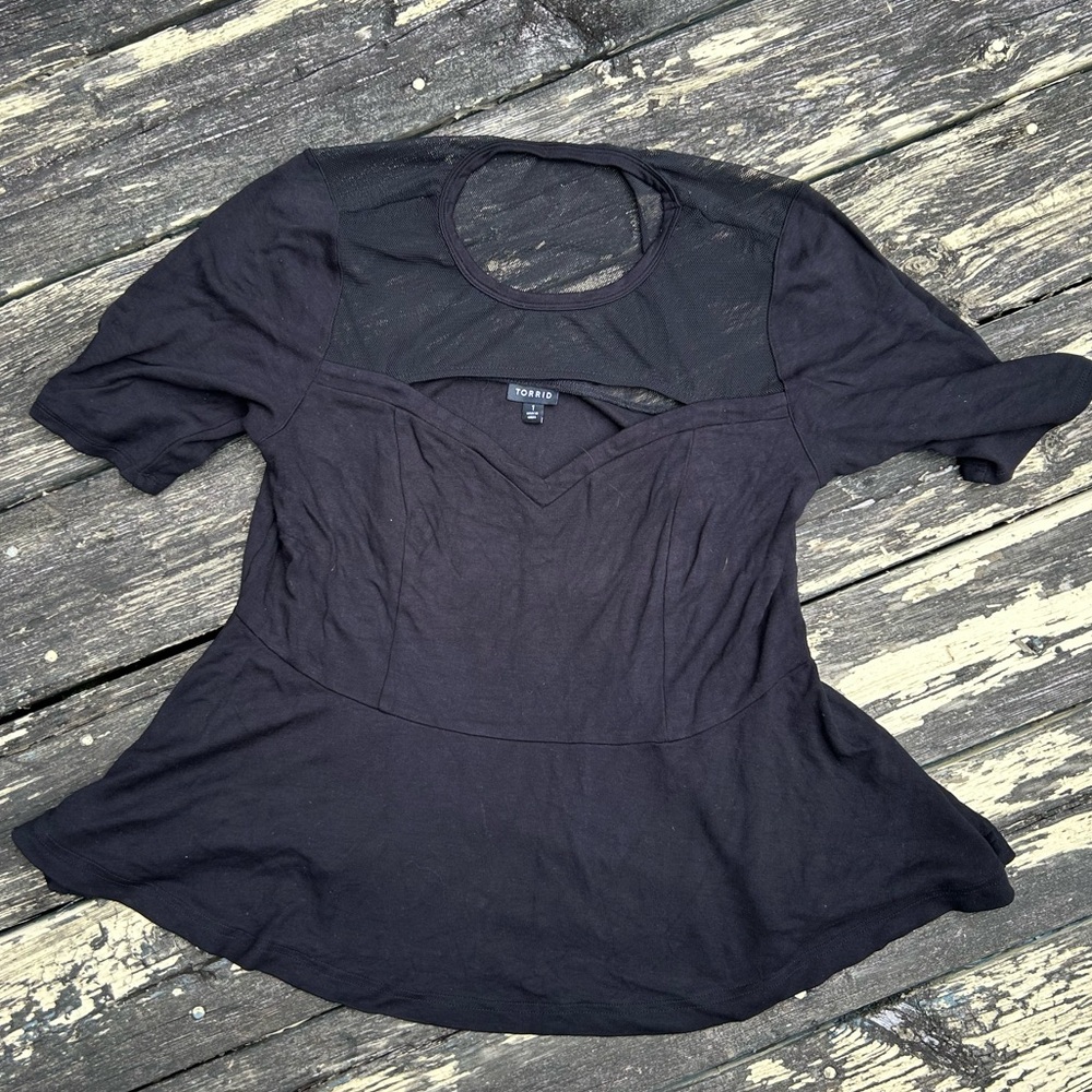 Torrid peplum tee size 1